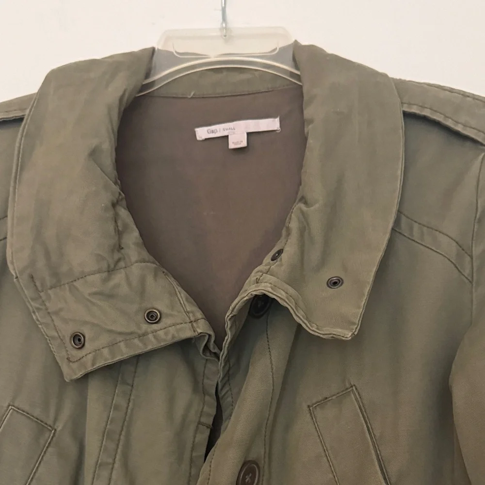 GAP Khaki Utility Jacket for Women Drawstring Waist Pockets Cotton Small Light